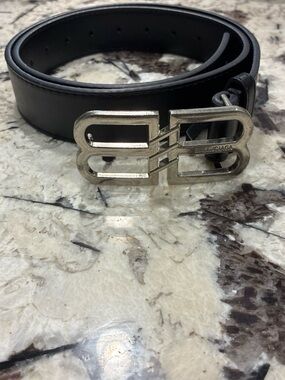 Balenciaga Black Leather Men’s Belt with Silver Double B Buckle